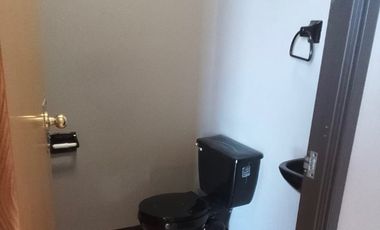 𝗕𝗢𝗗𝗘𝗚𝗔 𝗖𝗢𝗠𝗘𝗥𝗖𝗜𝗔𝗟 𝗘𝗡 𝗥𝗘𝗡𝗧𝗔, 𝗘𝗦𝗣𝗔𝗖𝗜𝗢 𝗖𝗢𝗡 𝗣𝗢𝗧𝗘𝗡𝗖𝗜𝗔𝗟 𝗘𝗡 𝗨𝗕𝗜𝗖𝗔𝗖𝗜Ó𝗡 𝗘𝗦𝗧𝗥𝗔𝗧É𝗚𝗜𝗖𝗔 📍𝗖𝗔𝗟𝗟𝗘 𝗖