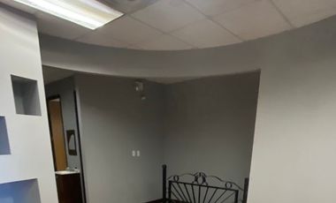 𝗕𝗢𝗗𝗘𝗚𝗔 𝗖𝗢𝗠𝗘𝗥𝗖𝗜𝗔𝗟 𝗘𝗡 𝗥𝗘𝗡𝗧𝗔, 𝗘𝗦𝗣𝗔𝗖𝗜𝗢 𝗖𝗢𝗡 𝗣𝗢𝗧𝗘𝗡𝗖𝗜𝗔𝗟 𝗘𝗡 𝗨𝗕𝗜𝗖𝗔𝗖𝗜Ó𝗡 𝗘𝗦𝗧𝗥𝗔𝗧É𝗚𝗜𝗖𝗔 📍𝗖𝗔𝗟𝗟𝗘 𝗖