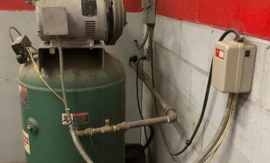 𝗕𝗢𝗗𝗘𝗚𝗔 𝗖𝗢𝗠𝗘𝗥𝗖𝗜𝗔𝗟 𝗘𝗡 𝗥𝗘𝗡𝗧𝗔, 𝗘𝗦𝗣𝗔𝗖𝗜𝗢 𝗖𝗢𝗡 𝗣𝗢𝗧𝗘𝗡𝗖𝗜𝗔𝗟 𝗘𝗡 𝗨𝗕𝗜𝗖𝗔𝗖𝗜Ó𝗡 𝗘𝗦𝗧𝗥𝗔𝗧É𝗚𝗜𝗖𝗔 📍𝗖𝗔𝗟𝗟𝗘 𝗖