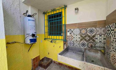 OPORTUNIDAD UNICA EN SAN JUAN DE DIOS, GUADALAJARA, CASA EN VENTS CON EXCELENTE POTENCIAL DE RENTA