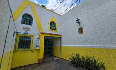 OPORTUNIDAD UNICA EN SAN JUAN DE DIOS, GUADALAJARA, CASA EN VENTS CON EXCELENTE POTENCIAL DE RENTA