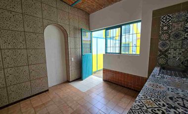 OPORTUNIDAD UNICA EN SAN JUAN DE DIOS, GUADALAJARA, CASA EN VENTS CON EXCELENTE POTENCIAL DE RENTA