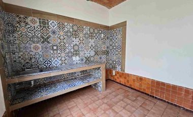 OPORTUNIDAD UNICA EN SAN JUAN DE DIOS, GUADALAJARA, CASA EN VENTS CON EXCELENTE POTENCIAL DE RENTA