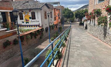 Casa de venta en Otavalo, centro, con proyecto arquitectónico de reconstrucción