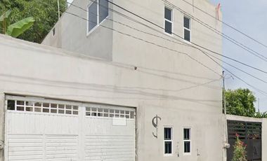 CASA EN VENTA EN HUEHUETAN FRACC. JUAN SABINES, JIQUIPILA CHIAPAS.