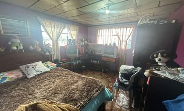 CASA ECONÒMICA EN EL CENTRO DE AZOGUES