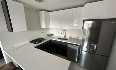 Vendo hermoso apartamento remodelado piso 3 en escalas en laureles con parqueadero
