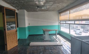 RENTO EDIFICIO COMERCIAL DE 3 NIVELES SOBRE AVENIDA VIA MORELOS