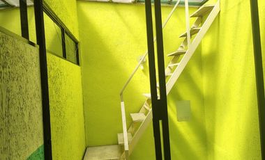 RENTO EDIFICIO COMERCIAL DE 3 NIVELES SOBRE AVENIDA VIA MORELOS