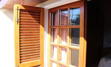 Casa con parque y piscina en William Morris