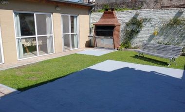 ROBUSTA PROPIEDAD - VILLA CLUB