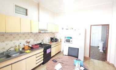 ROBUSTA PROPIEDAD - VILLA CLUB