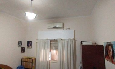 ROBUSTA PROPIEDAD - VILLA CLUB