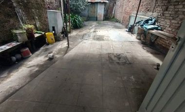 VENTA EN BLOQUE esquina Granaderos y Plumerillos