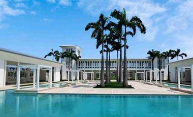 EN VENTA TERRENO MEDIANERO PARQUES DE BATÁN