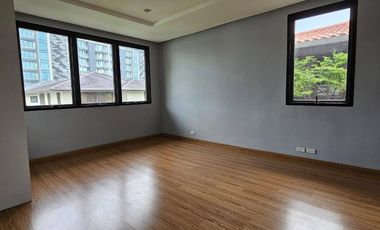 FOR LEASE: 4-Bedroom Single-Family House in Mckinley West, Taguig City