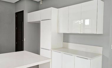 FOR LEASE: 4-Bedroom Single-Family House in Mckinley West, Taguig City