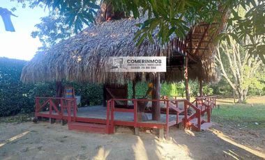 CÓD. 1262. HERMOSA FINCA A ORILLA DE CARRETERA A LA VENTA EN VILLANUEVA, BOLÍVAR.