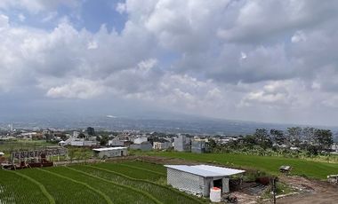 Villa mewah kota Batu Malang dijual dekat BNS Jatim Park