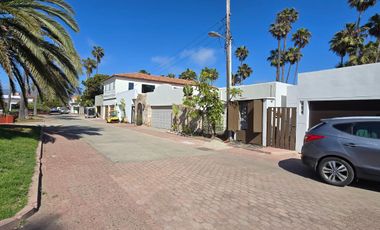 BEACH FRONT COTTAGE CASITA FRENTE AL MAR BEACH RESORT
