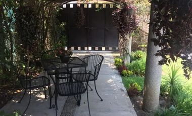 VENTA DE BONITA CASA EN PRIVADA