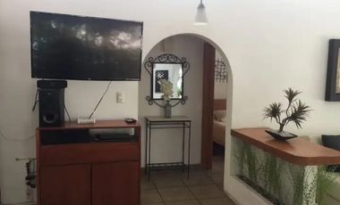 VENTA DE BONITA CASA EN PRIVADA