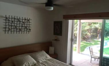 VENTA DE BONITA CASA EN PRIVADA
