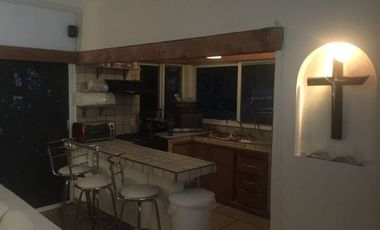 VENTA DE BONITA CASA EN PRIVADA