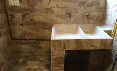 TOTALMENTE REMODELADO, DUPLEX EN AGUA SANTA, CERCA PERIPLAZA