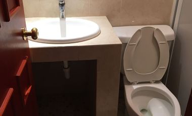 TOTALMENTE REMODELADO, DUPLEX EN AGUA SANTA, CERCA PERIPLAZA