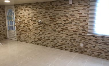 TOTALMENTE REMODELADO, DUPLEX EN AGUA SANTA, CERCA PERIPLAZA