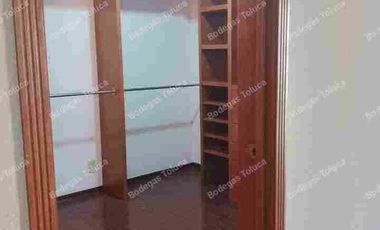 Casa Residencial En Metepec