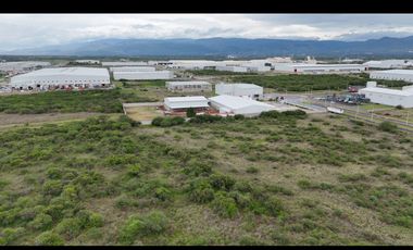 Terreno Industrial en Venta 8,300 mts2