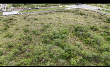 Terreno Industrial en Venta 8,300 mts2