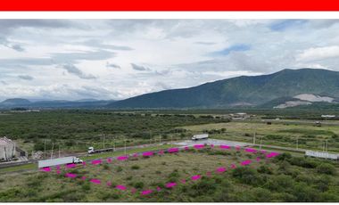 Terreno Industrial en Venta 8,300 mts2