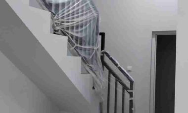 RUMAH CLUSTER NEMPEL CITRAGRAND DAN PANDANARAN HIlls TEMBALANG