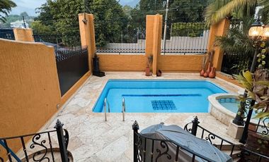 CASA EN VENTA LOMA DEL ESCOBERO ENVIGADO