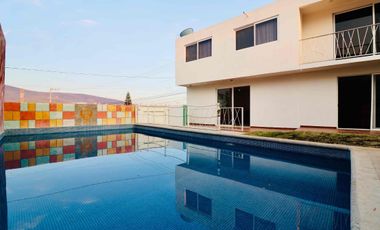 🏠 CASA CON ALBERCA Y JARDÍN PROPIO