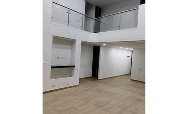 CASA EN VENTA SECTOR EL ESCOBERO ENVIGADO