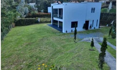 CASA EN VENTA SECTOR EL ESCOBERO ENVIGADO