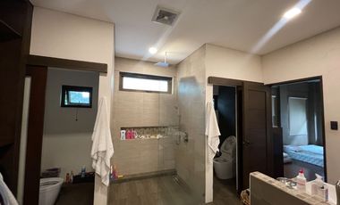 Repriced! 4BR House and Lot For Sale - Paseo De Magallanes