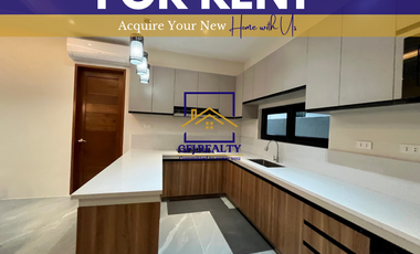 Fully Furnished 5 Ensuite Bedrooms plus 1 with Swimming Pool For Rent in Angeles City Near Rockwell and Clark