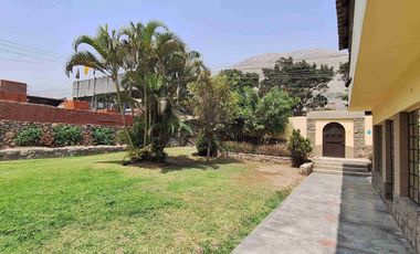 VENTA CASA DE CAMPO HUAROCHIRÍ 3541 M2 $500 000