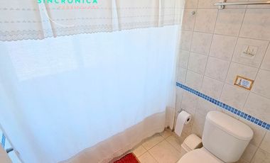 SINCRÓNICA PROPIEDADES ARRIENDA GRAN PARCELA CON DOS CASAS EN SAN FRANCISCO DE TUNQUÉN