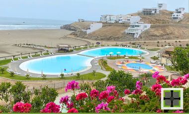 TERRENO DE PLAYA PRIMERA FILA CONDOMINIO PRIVADO