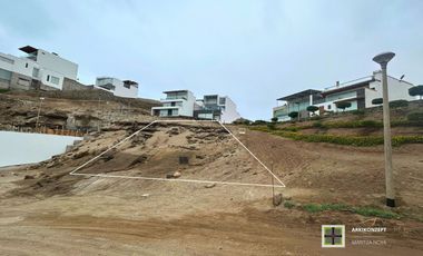 Terreno en Esquina Primera Fila Frente al Mar – Playa Honda Cerro Azul - 293 m²