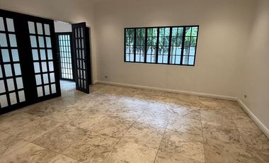 800 sqm Lot 6-BR House for Rent at Valle Verde 2, Pasig City