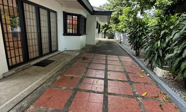 800 sqm Lot 6-BR House for Rent at Valle Verde 2, Pasig City