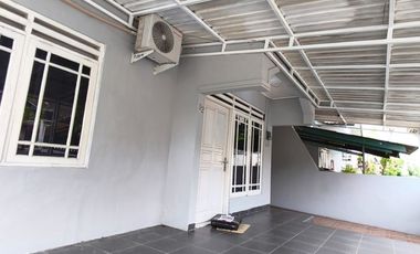 DiJual Cepat Rumah Murah dalam Perumahan Depan Hotel Tentrem Jogja Kota