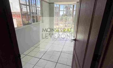 Se Vende Gran Casa con Jardín con recámaras en planta baja. En Villas de Irapuato.